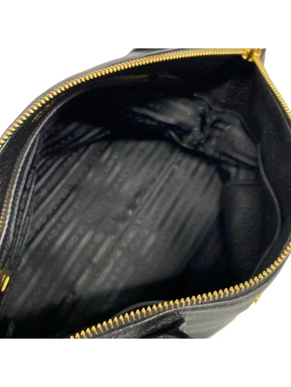 Prada Handbag Black Leather - Picture 7 of 15